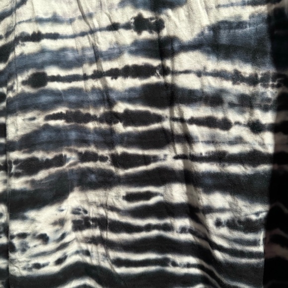 Calvin Klein Performance Tie Dye Top Size Large - Picture 2 of 7